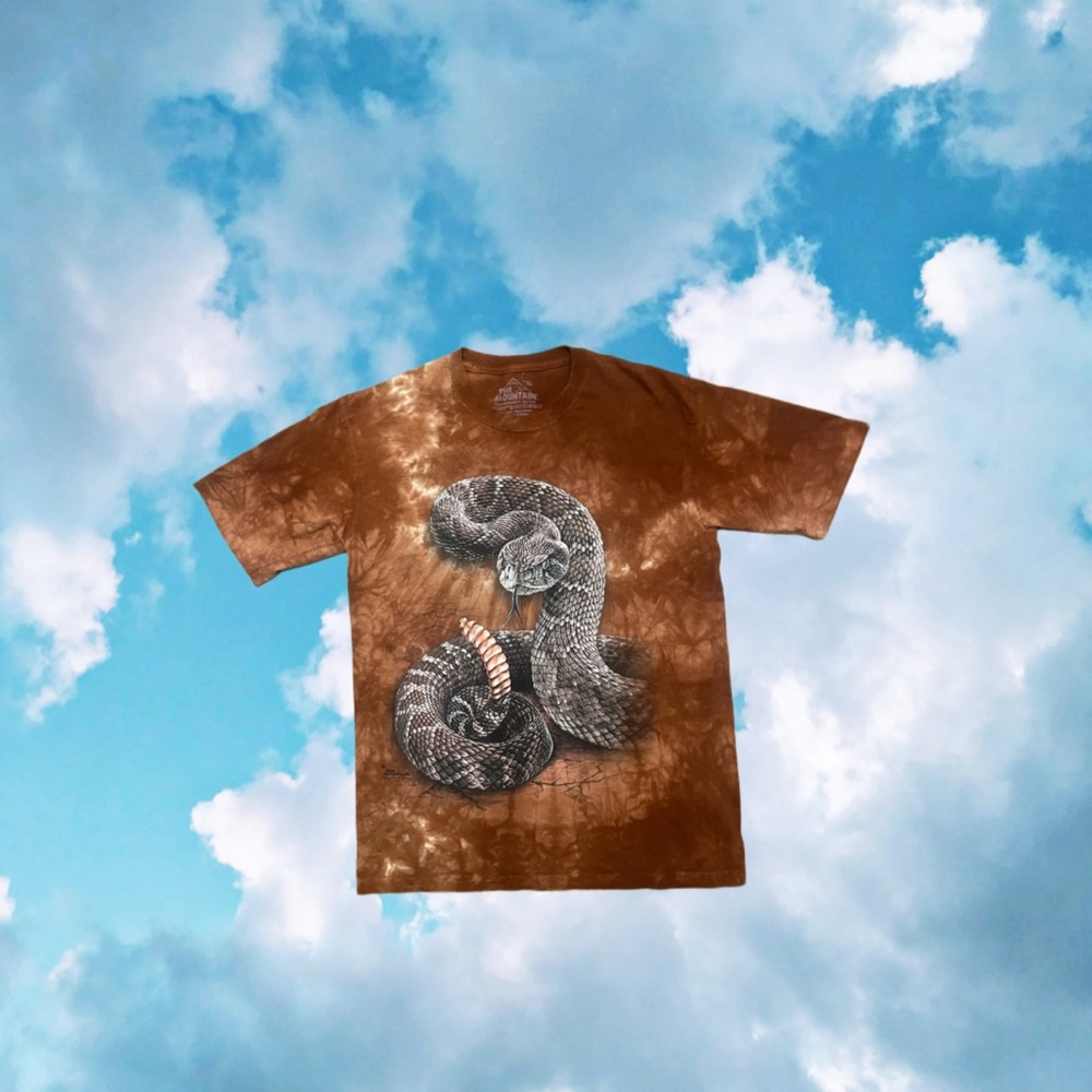 The mountain tee
